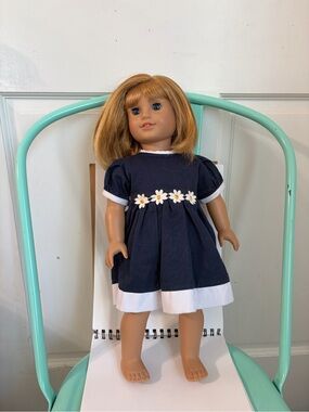 Retired American Girl Doll Nellie O’Malley Pleasant Company